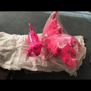 Victoria’s Secret dogs